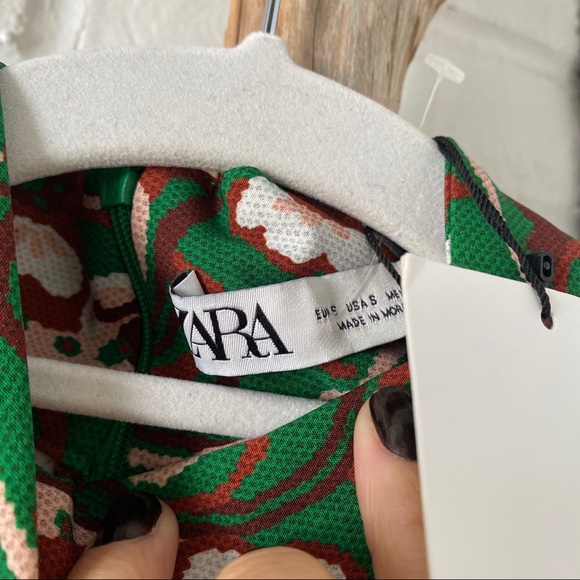 🍃 ZARA GREEN ABSTRACT PRINT FLORAL MOCK NECK SLIT MAXI DRESS! - Picture 9 of 13